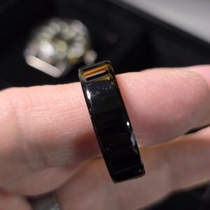 Oura 4 Midnight Black Smart Ring